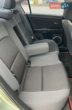 Седан Mazda 3 2008 в 