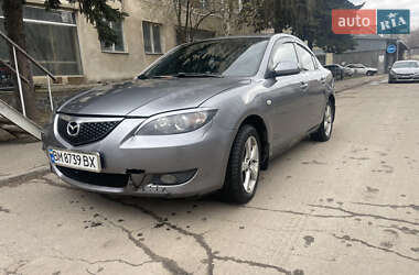 Седан Mazda 3 2004 в 