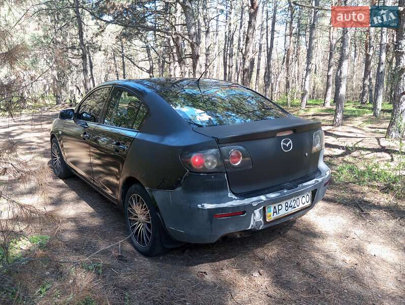Седан Mazda 3 2006 в Запорожье