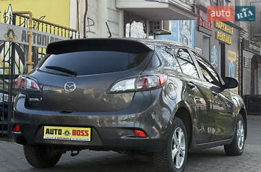 Хэтчбек Mazda 3 2012 в 