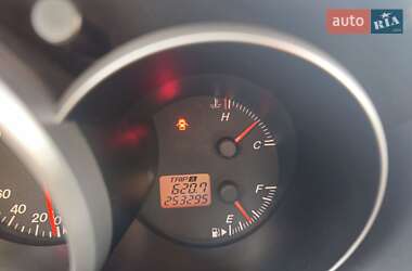 Хэтчбек Mazda 3 2005 в 