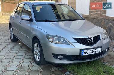 Хэтчбек Mazda 3 2006 в 