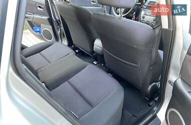 Хэтчбек Mazda 3 2006 в 