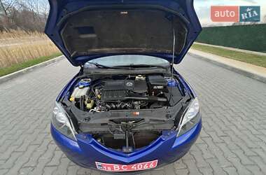 Хэтчбек Mazda 3 2006 в 