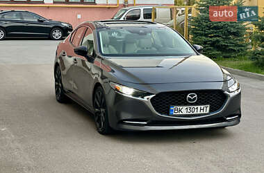 Седан Mazda 3 2020 в Ровно