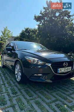 Седан Mazda 3 2016 в 