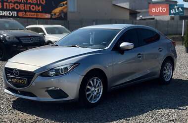 Седан Mazda 3 2015 в 