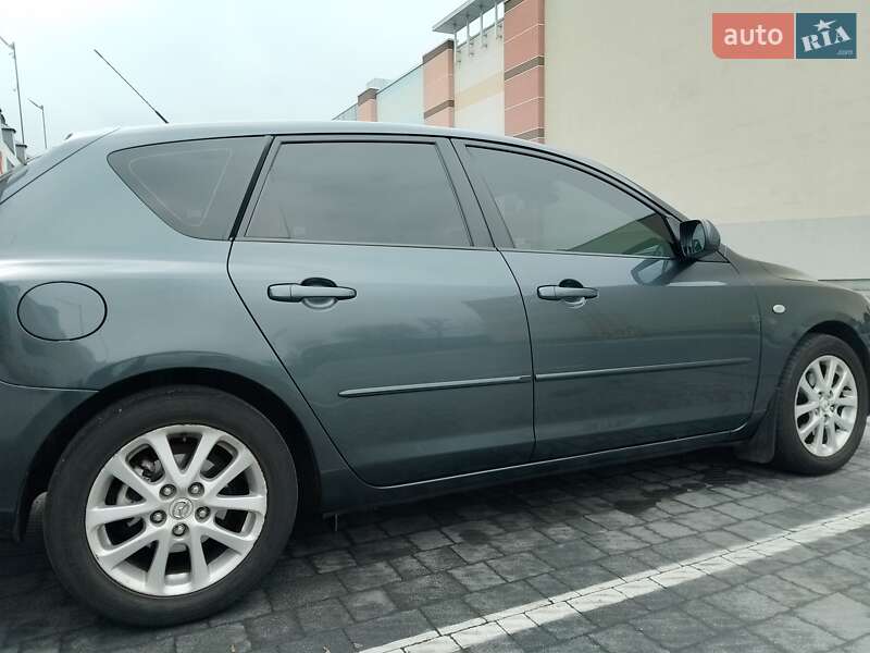 Хэтчбек Mazda 3 2008 в Львове