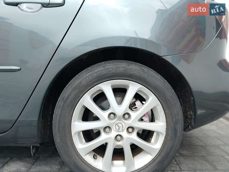Хэтчбек Mazda 3 2008 в Львове