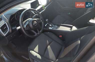 Седан Mazda 3 2018 в 