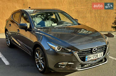 Mazda 3 2018