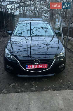 Седан Mazda 3 2016 в 