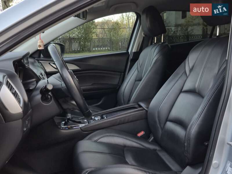 Седан Mazda 3 2017 в Миколаєві