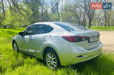 Седан Mazda 3 2017 в 
