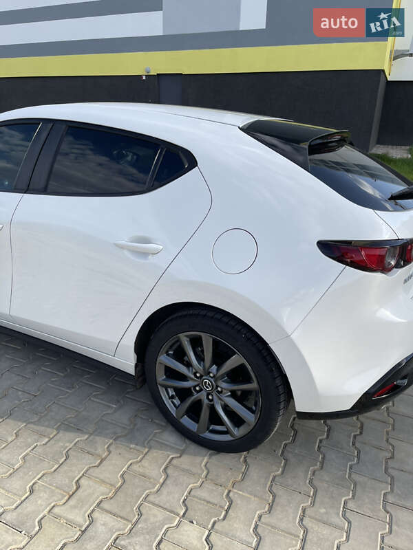Хэтчбек Mazda 3 2019 в Полтаве