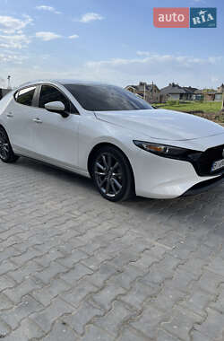 Хэтчбек Mazda 3 2019 в 