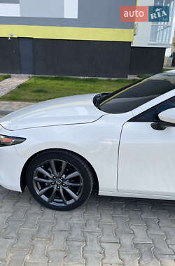 Хэтчбек Mazda 3 2019 в 