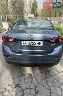 Седан Mazda 3 2014 в 
