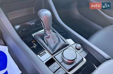 Хэтчбек Mazda 3 2023 в 