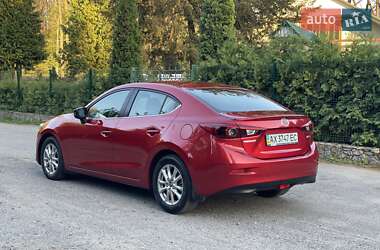 Седан Mazda 3 2014 в 