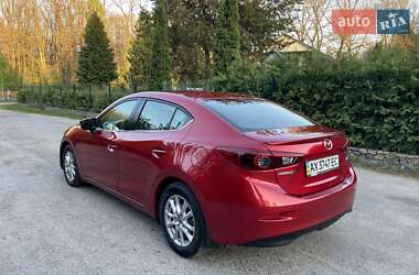 Седан Mazda 3 2014 в 