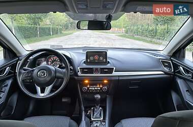Седан Mazda 3 2014 в 