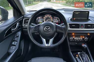 Седан Mazda 3 2014 в 