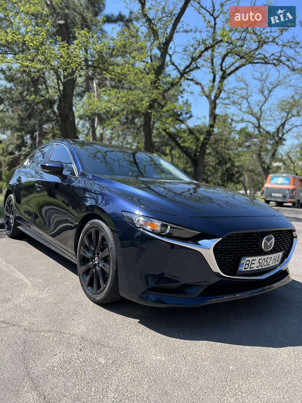 Седан Mazda 3 2020 в Миколаєві