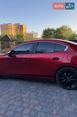 Седан Mazda 3 2019 в 