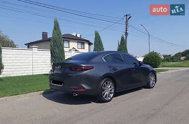 Седан Mazda 3 2019 в Киеве