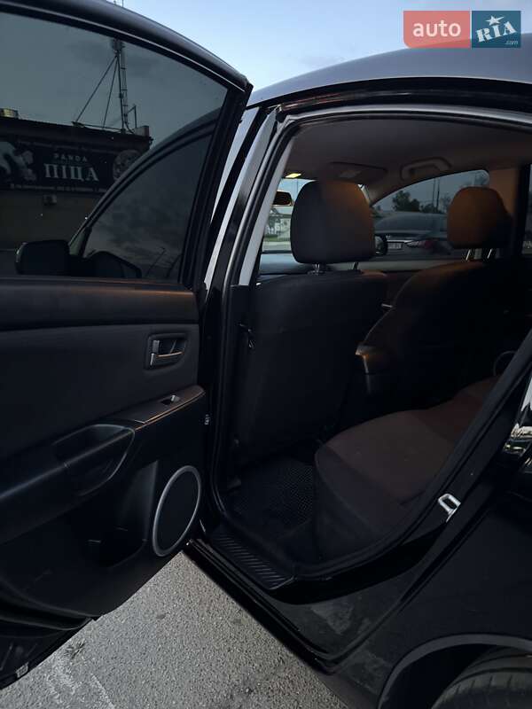 Седан Mazda 3 2007 в Николаеве