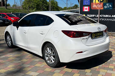 Седан Mazda 3 2016 в 