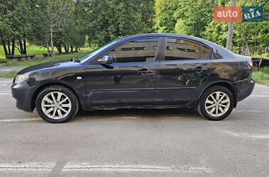 Седан Mazda 3 2004 в 
