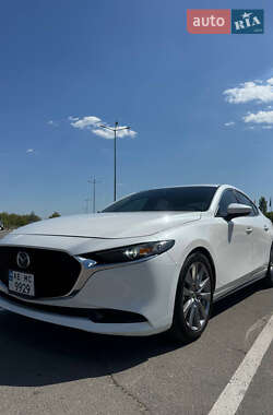 Седан Mazda 3 2019 в 