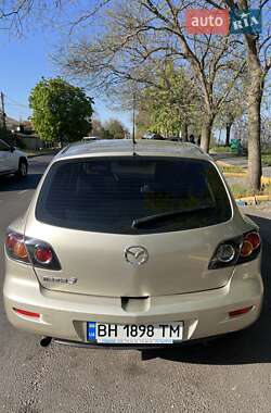 Хэтчбек Mazda 3 2006 в 