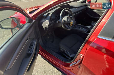 Хэтчбек Mazda 3 2019 в 