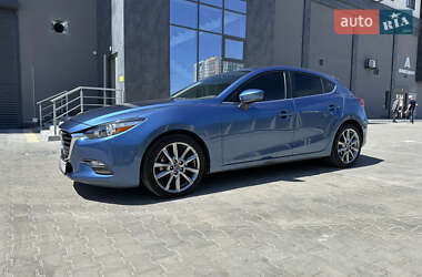 Хэтчбек Mazda 3 2018 в Одессе