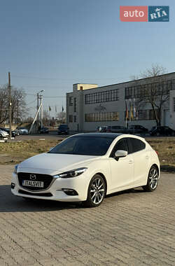 Mazda 3 2017 Mazda 3 2017