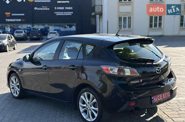 Хэтчбек Mazda 3 2009 в 
