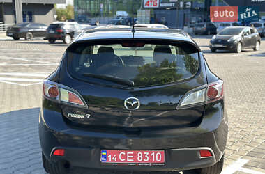 Хэтчбек Mazda 3 2009 в 