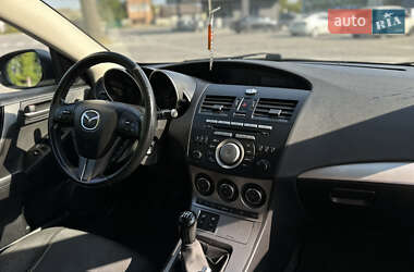 Хэтчбек Mazda 3 2009 в 