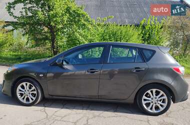 Хэтчбек Mazda 3 2009 в 