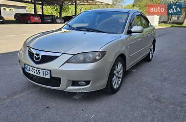 Седан Mazda 3 2008 в Києві