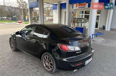 Седан Mazda 3 2011 в 