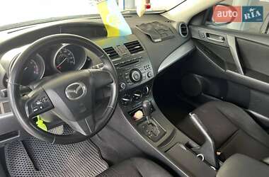 Седан Mazda 3 2011 в 