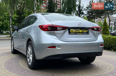 Седан Mazda 3 2016 в 