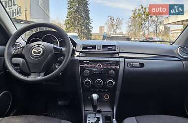 Седан Mazda 3 2009 в 