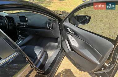 Хэтчбек Mazda 3 2014 в 