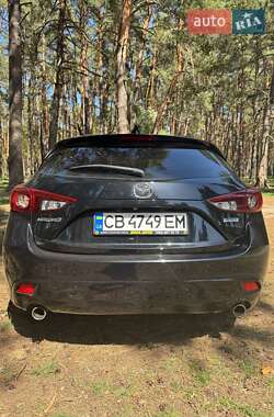 Хэтчбек Mazda 3 2014 в 