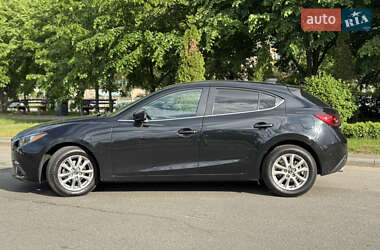 Хетчбек Mazda 3 2013 в 